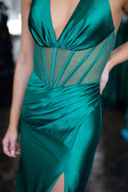 Sybella | Robe de bal sirène magenta dos nu, corsage transparent plissé et fente