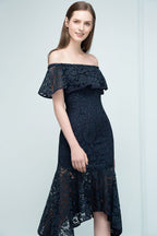 Robe de bal sirène noire en dentelle, longueur thé, épaules dénudées
