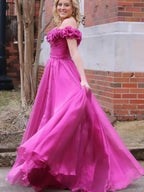 Teodora | Vestido de graduación azul real con hombros descubiertos y corte en A con estampado floral 3D