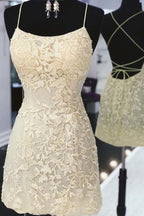 Robe de bal courte rose fourreau à nouer dans le dos, ornée d'appliqués, modèle PD327
