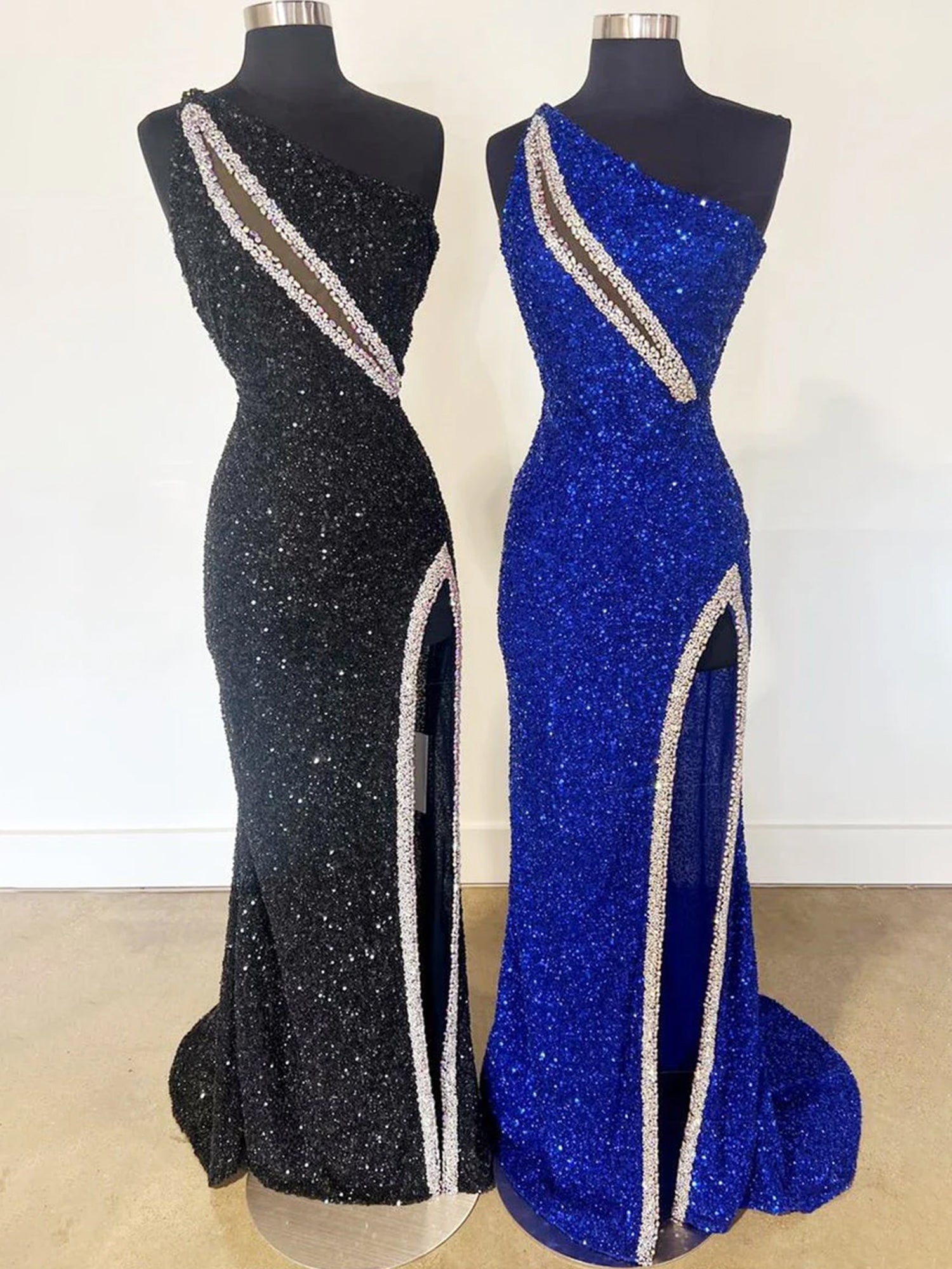 Tove | Robe de bal sirène orange à sequins asymétriques et fente