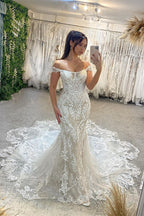 Vestido de novia de sirena sin mangas, de encaje, con hombros descubiertos y cola catedral, de moda hasta el suelo.