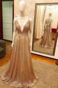 Trendy New Arrival Pluging V-Neck Gold Gorgeous Formal Dresses with Criss-cross Back