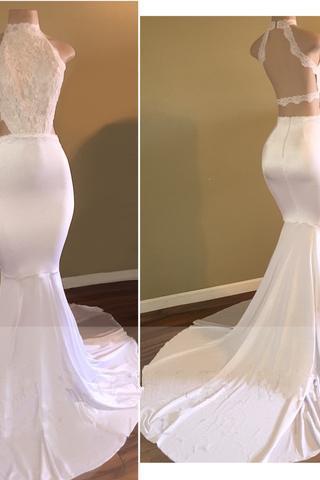 Robes de soirée blanches tendance sirène à col montant sans manches