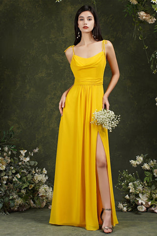 Vestido de fiesta de corte A, tirantes finos de tul y abertura frontal