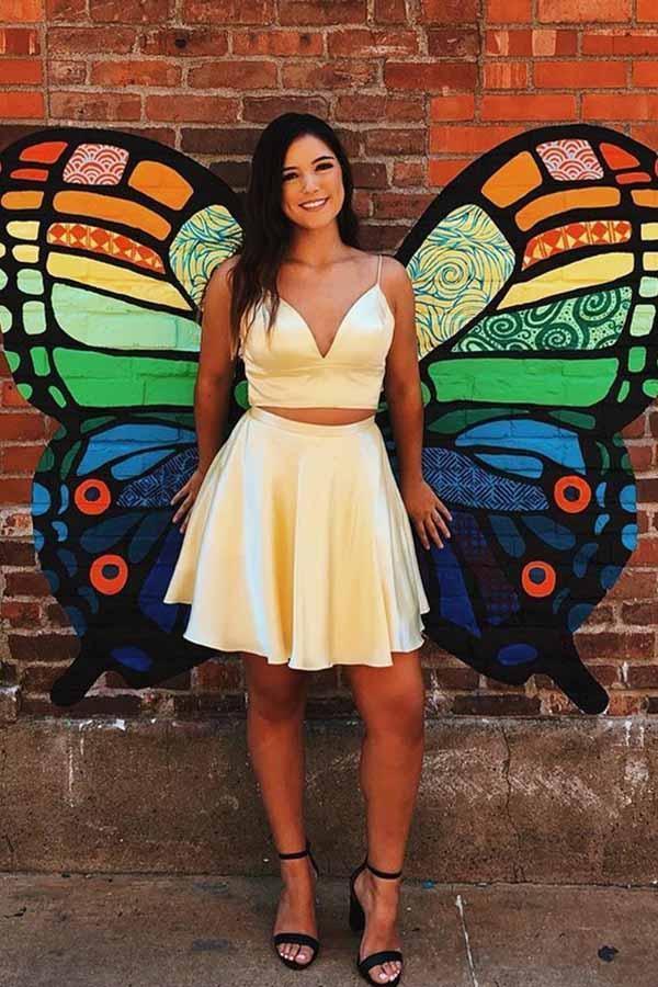 Vestido corto de dos piezas rojo para baile de bienvenida con lazo en la espalda PD326
