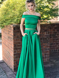 Robe de bal longue en satin, coupe trapèze, épaules dénudées et poches, deux pièces