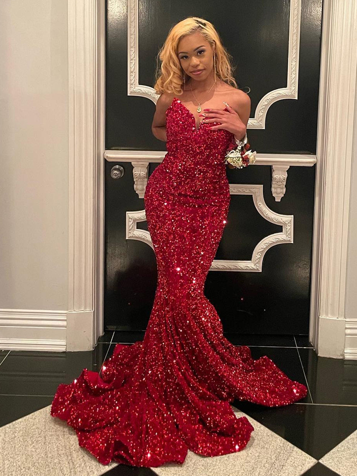 Ulissa| Red Mermaid Sweetheart Neck Sequins Long Prom Dresses