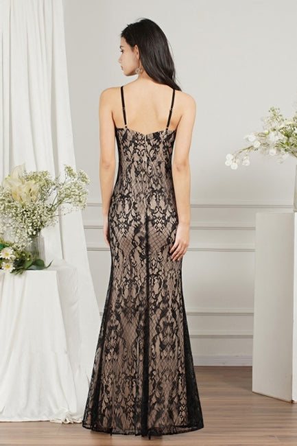Vestidos de fiesta únicos de tul con escote en V, sin mangas, corte sirena, abertura frontal y apliques.