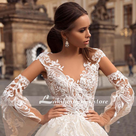 Baoleely V-Neck A Line Lace Wedding Dresses Applique Beading