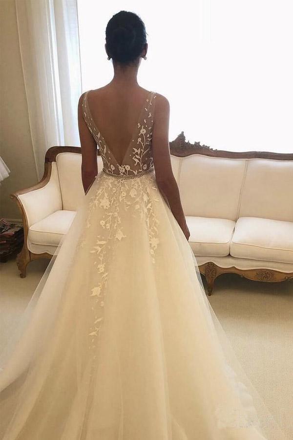 Robe de mariée rustique en dentelle à col en V et dos nu WD334