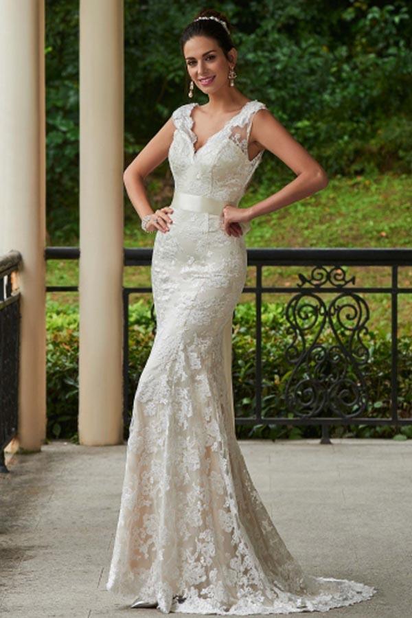 Robe de mariée fourreau à col en V, fermeture éclair et dentelle, traîne balayée WD135