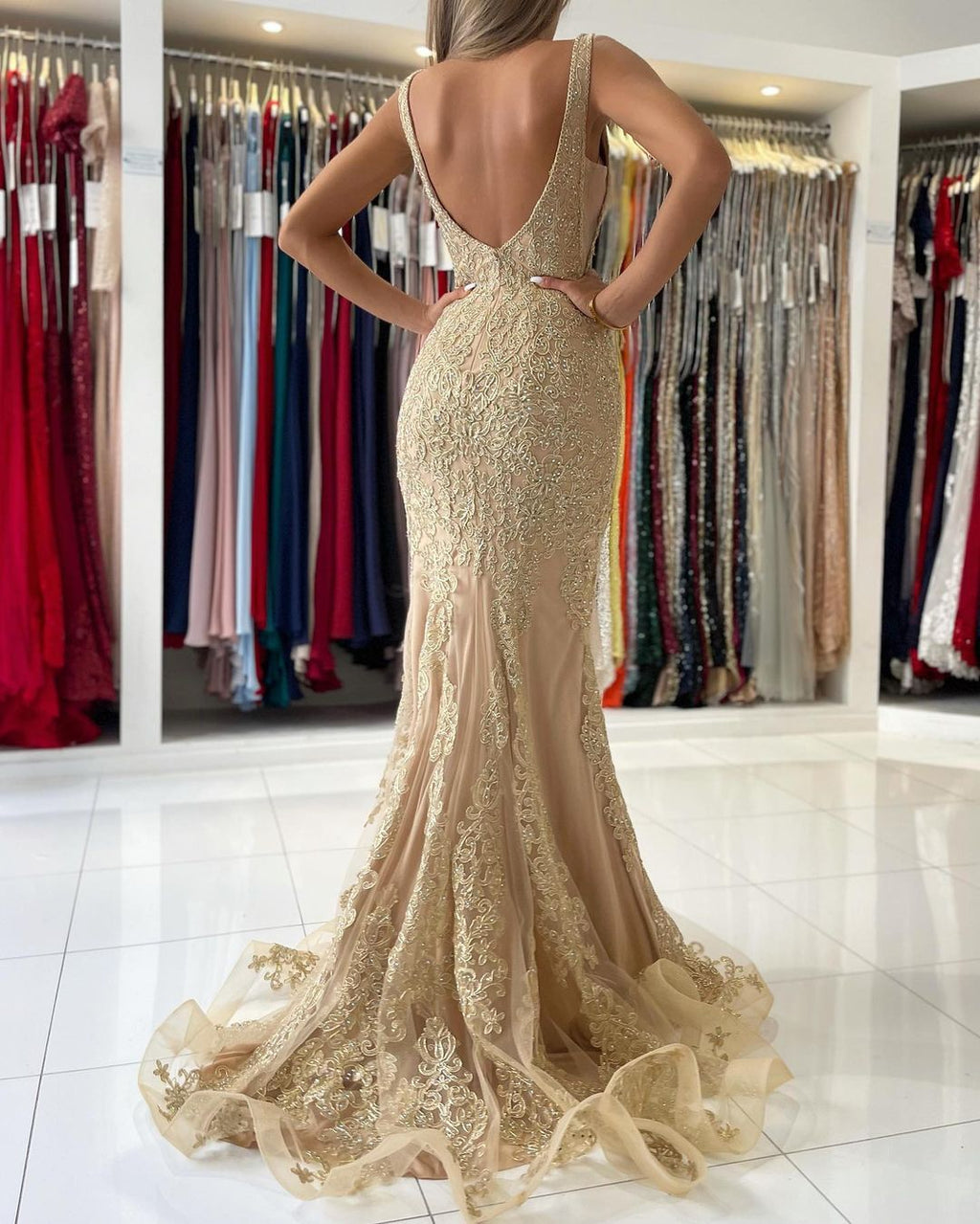 V-Neck Mermaid Evening Dress With Gold Appliques Sleeveless