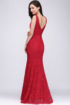 Robe de bal sirène en dentelle longue à col en V