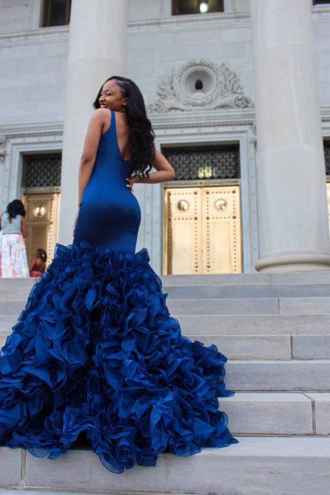 V-Neck Party Dresses Ruffles Mermaid Evening Party Gowns