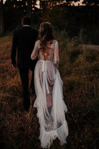 Robe de mariée bohème à pois en dentelle, col en V, dos nu et manches longues WD433 