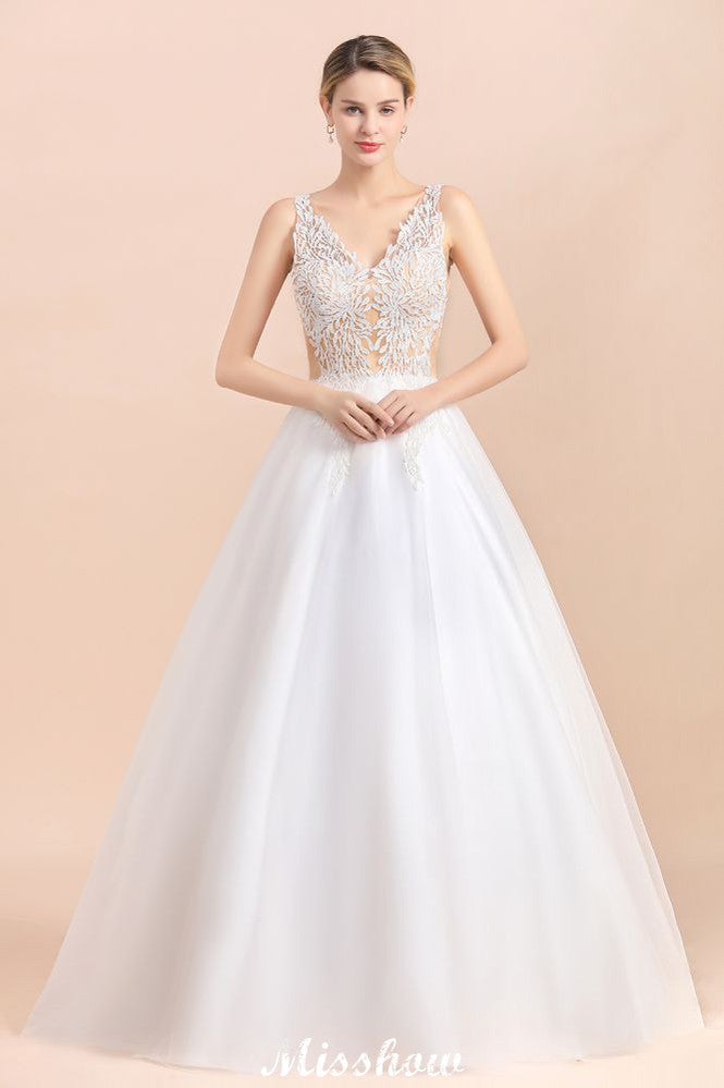 Robe de mariée princesse longue en dentelle transparente à col en V et coupe trapèze