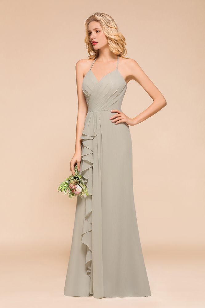 Vestido de dama de honor largo hasta el suelo con escote en V y tirantes finos.
