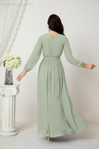 Baoleely Long Sleeve Mint Green Maxi Dress with Elegant Flowing Skirt and Defined Waistline