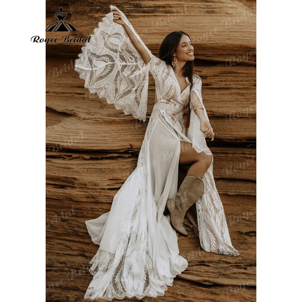 Robe de mariée bohème en dentelle style bohème, manches longues, dos nu, fendue sur le côté, pour femme, col en V