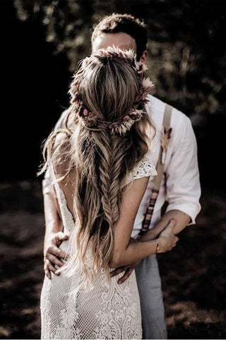 Vestidos de novia rústicos vintage de encaje, estilo boho con mangas casquillo WD548