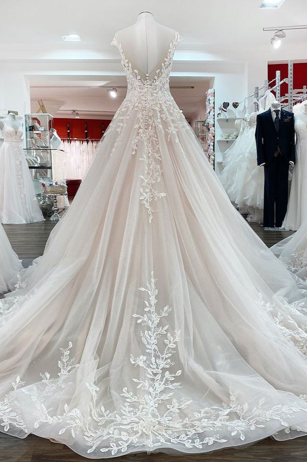 Vestido de novia vintage largo de corte A con volantes de tul joya y apliques de encaje