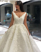 Vestido de novia vintage largo de corte A con escote en V, apliques, encaje y lentejuelas