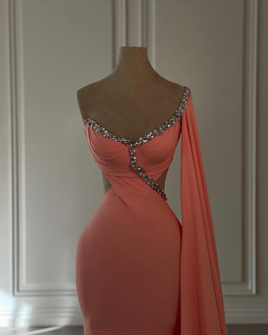 Vestidos de fiesta vintage de sirena, de gasa, con escote redondo y mangas casquillo, adornados con pedrería.