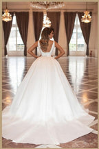 Robes de mariée vintage simples princesse en satin blanc, coupe trapèze, sans manches