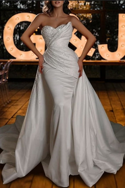 Robes de mariée vintage sirène sans bretelles en satin à sequins et sans manches