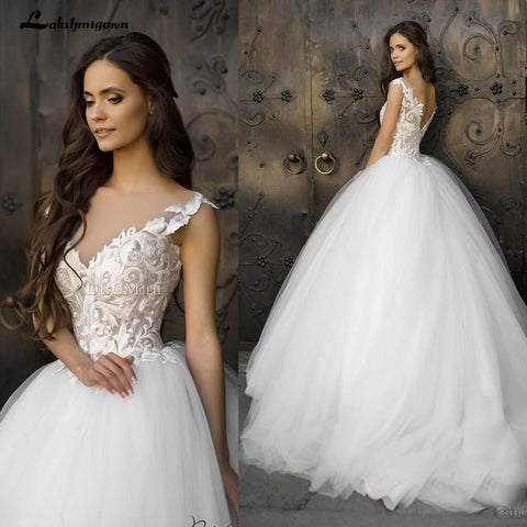 Baoleely Vintage Turkey Plus Size Lace Ball Gown Wedding Dress