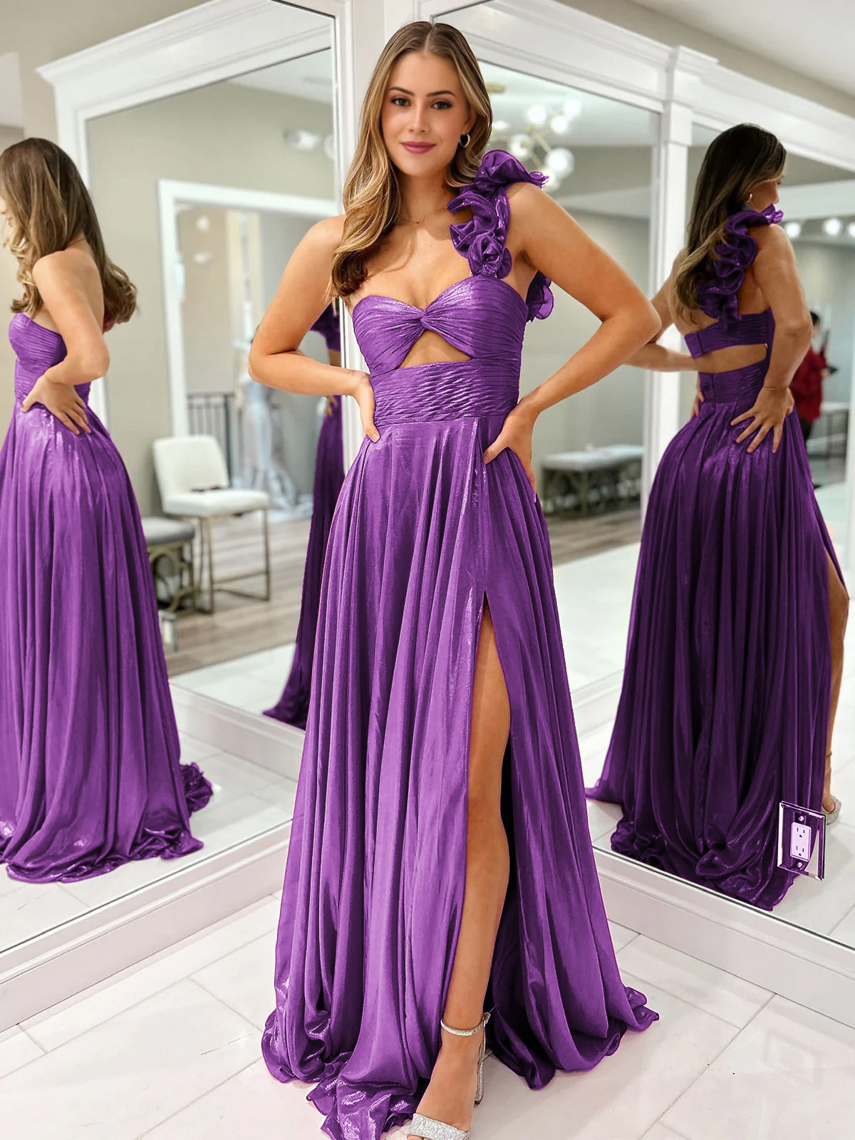 Vestido de fiesta fucsia corte A, asimétrico, con un solo hombro, escote tipo ojo de cerradura, plisado y metálico.