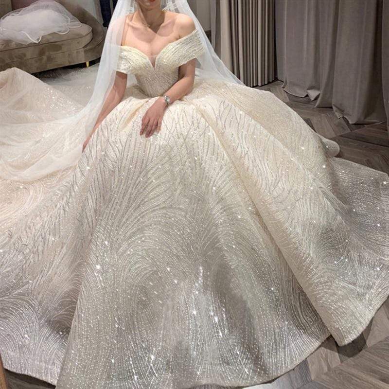 Baoleely Wedding Dress Long Sleeve Lace Appliqued Beach