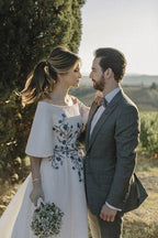 Vestido de novia romántico con bordado barco y manga corta WD483