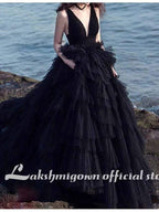 Baoleely Wedding Dresses V Neck Court Train Lace Spaghetti Strap