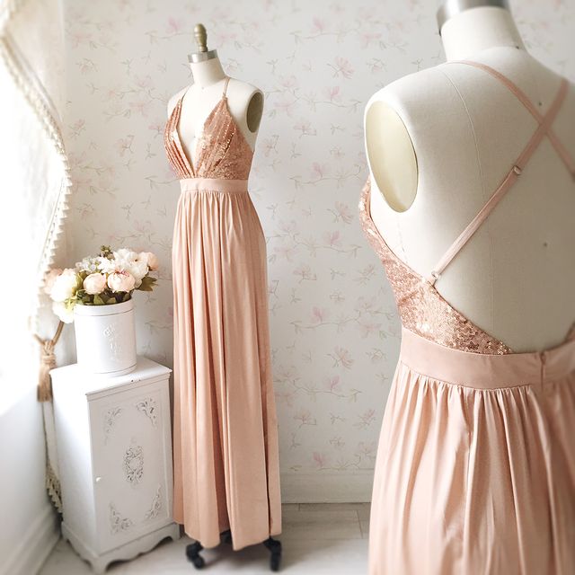 Vestido de dama de honor con escote en V y lentejuelas en oro rosa para invitada de boda