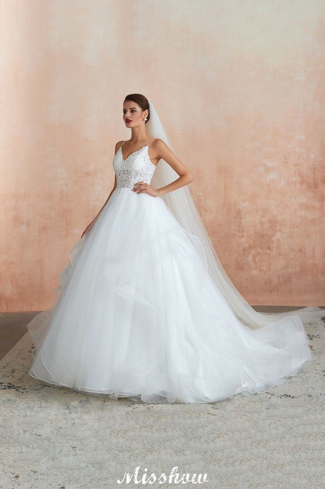Robe de mariée blanche de bal avec traîne chapelle, bretelles spaghetti transparentes et lacées, à vendre