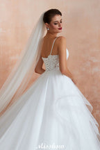 Robe de mariée blanche de bal avec traîne chapelle, bretelles spaghetti transparentes et lacées, à vendre