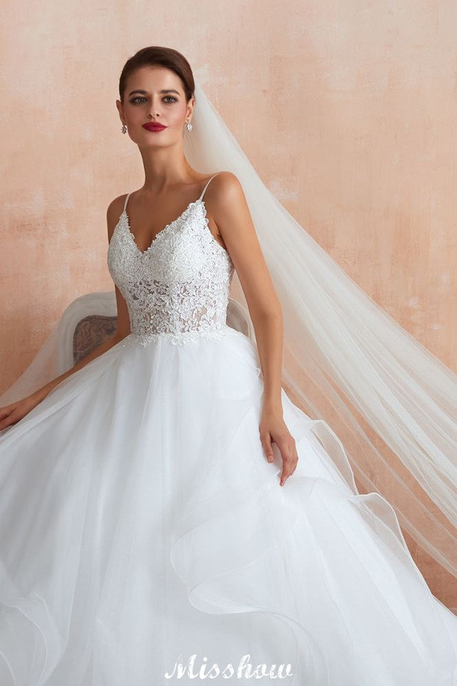 Robe de mariée blanche de bal avec traîne chapelle, bretelles spaghetti transparentes et lacées, à vendre