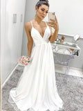 Vestidos blancos largos de corte A, escote en V, tirantes finos, espalda descubierta, ideales para graduación o baile de fin de curso.