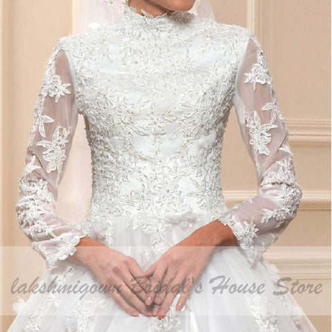Baoleely White Muslim Wedding Dress with Long Sleeves