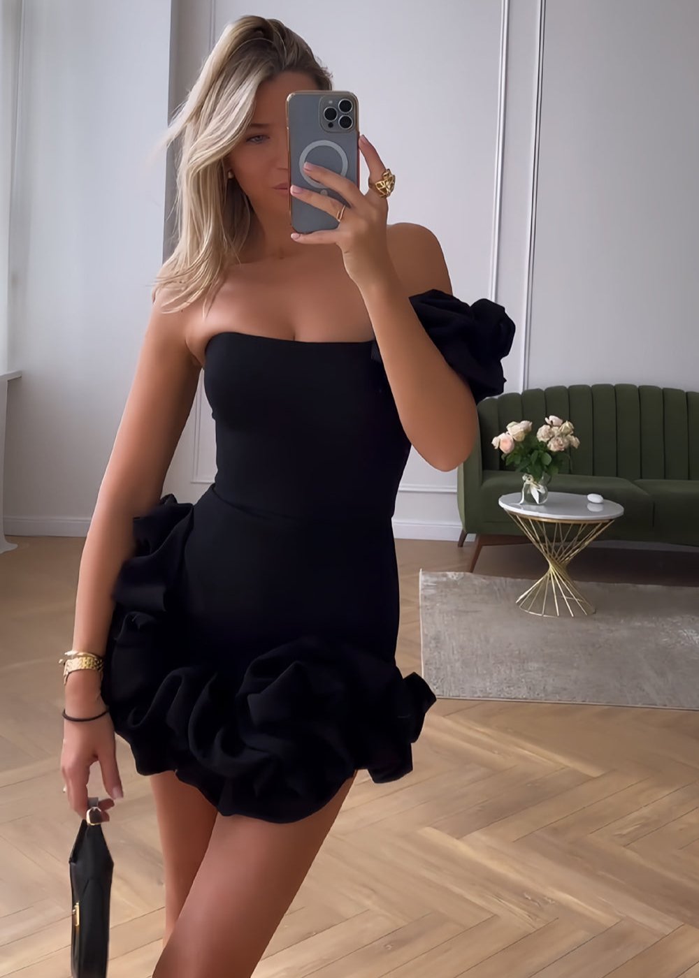 Robe de bal blanche bustier à volants