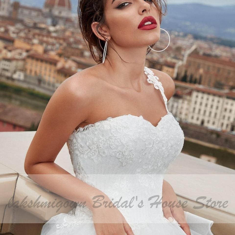 Baoleely White Tulle Bridal Gown Wedding Dress Lace Up Back Vintage Plus Size Wedding Gowns Floor Length