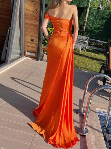 Robe de bal longue sirène orange plissée en satin, taille empire, Winston |