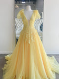 Robe de bal de fin d'année jaune longue, coupe trapèze, col en V, dentelle et tulle dos nu