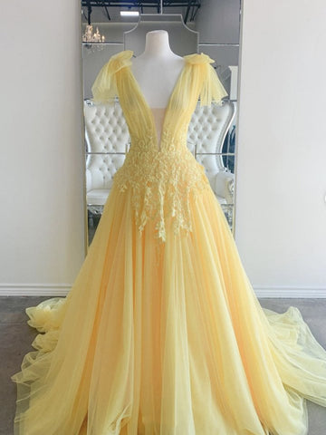 Robe de bal de fin d'année jaune longue, coupe trapèze, col en V, dentelle et tulle dos nu