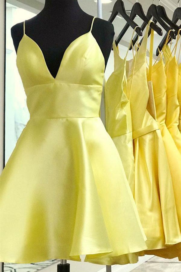 Robe de bal courte jaune à bretelles satinées et col en V PD279